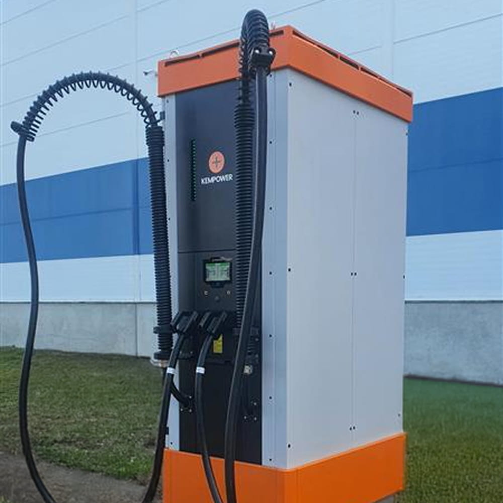Hotová realizace nabíjecí stanice Kempower Station Charger